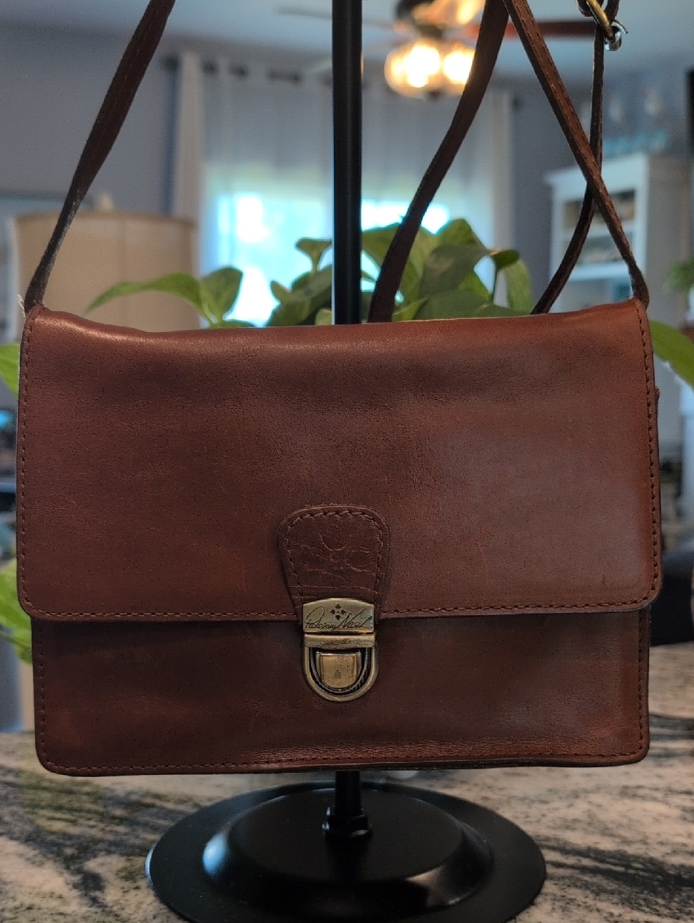 Patricia Nash Lanza Tan Leather Crossbody with Push Lock - VINTAGE